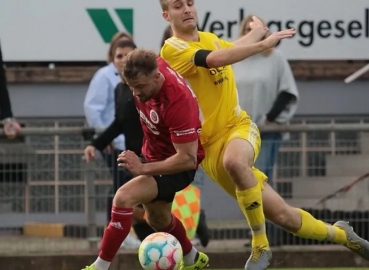 13. Spieltag (Oberliga RLPS): TSG Pfeddersheim - TuS Kirchberg. Fotograf: Claus-Walter Dinger.