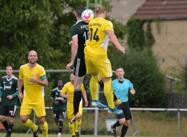 7. Spieltag (Oberliga): SV Alemannia Waldalgesheim - TuS Kirchberg. Fotograf: Oliver Zimmermann.