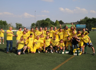 Spiel 2 - TuS Kirchberg vs. Borussia Neunkirchen - Oberliga Relegation. Fotografin: Jana Kunz.