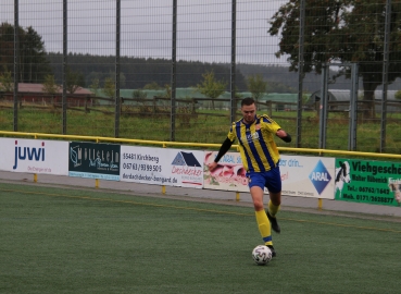 8. Spieltag (Kreisliga B): TuS Kirchberg III - SG Vordereifel Müllenbach II. Fotografin: Jana Kunz.