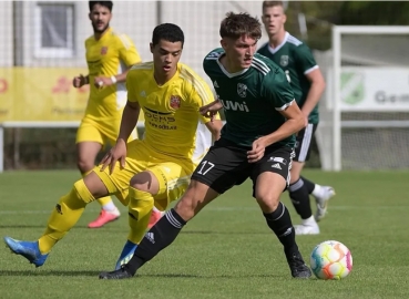 7. Spieltag (Oberliga): SV Alemannia Waldalgesheim - TuS Kirchberg. Fotograf: Oliver Zimmermann.