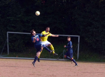 7. Spieltag (Bezirksliga Mitte): FC Cosmos Koblenz - TuS Kirchberg