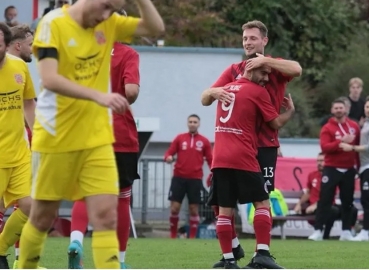 13. Spieltag (Oberliga RLPS): TSG Pfeddersheim - TuS Kirchberg. Fotograf: Claus-Walter Dinger.